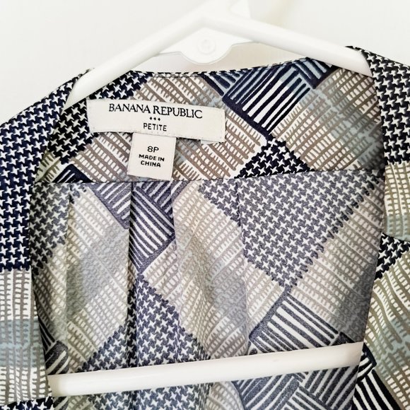 Banana Republic Petite Geometric Wrap Dress 8P - Picture 3 of 5